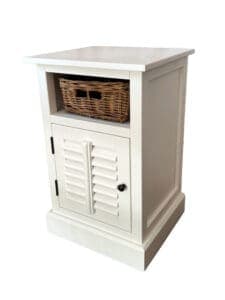 Landelijk nachtkastje wit shutters