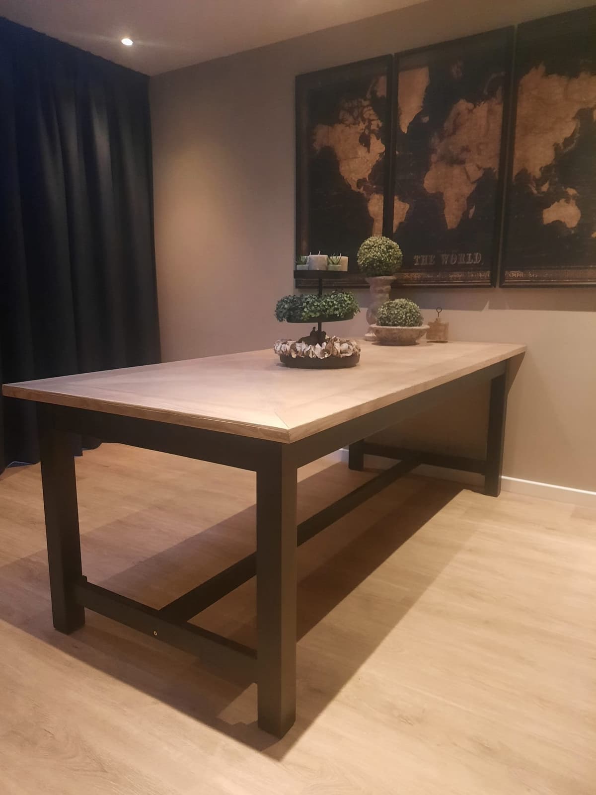 Industriele tafel